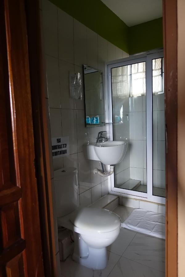 Cheers Guesthouse Botianaw Extérieur photo