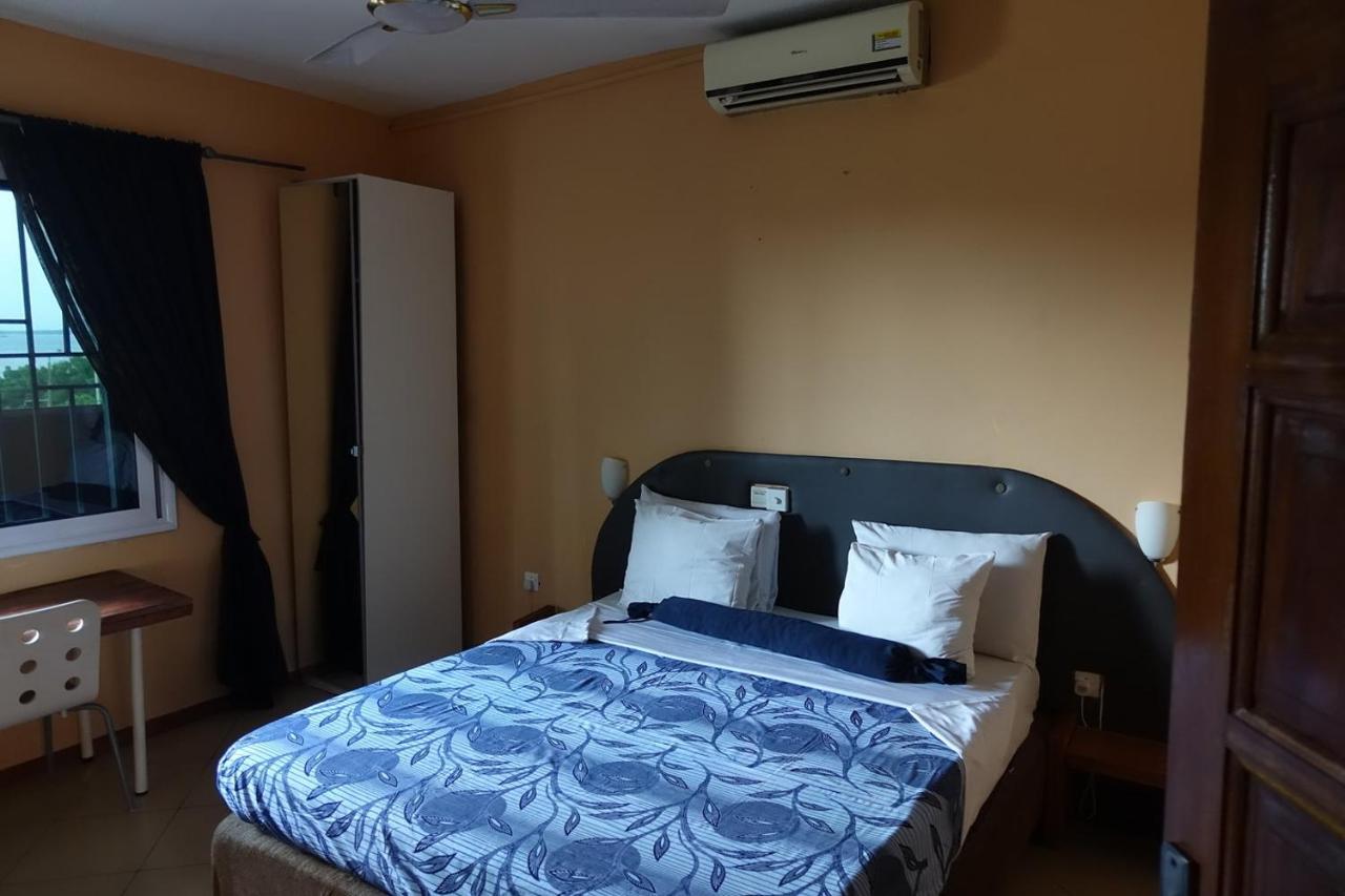 Cheers Guesthouse Botianaw Extérieur photo